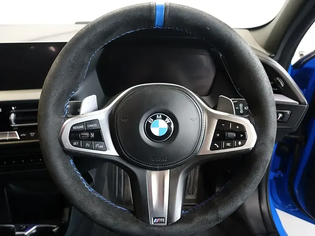 Usado BMW M135 Sport Line 306 CV (225 kW) 2021 Azul Utilitario