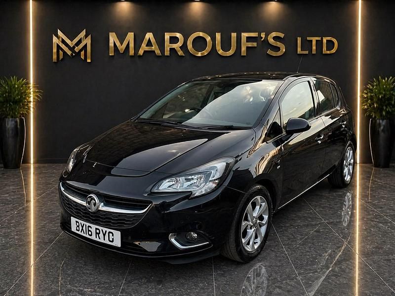 Begagnad Vauxhall Corsa SRi 2016 Svart Halvkombi