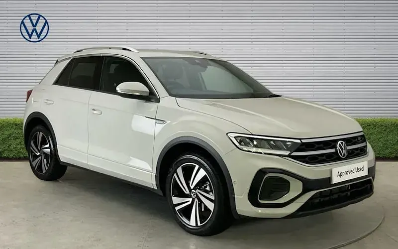 Used VW T-Roc R-line 150 HP (110 kW) 2026 SUV