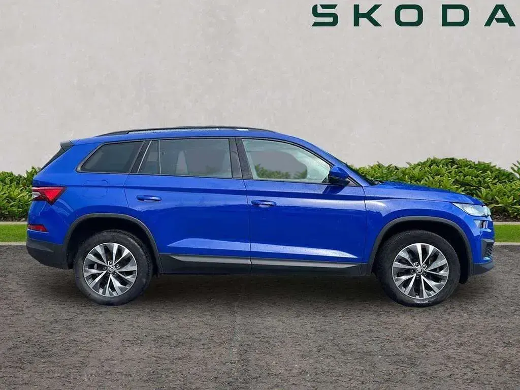 Used Skoda Kodiaq SE Drive 147 HP (108 kW) 2023 Blue SUV