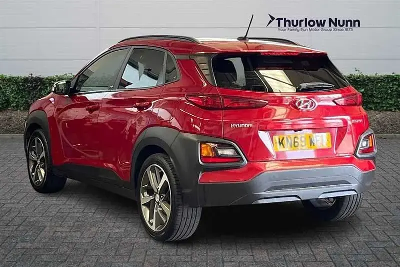 Second-hand Hyundai Kona 120 CP (88 kW) 2020 Roșu SUV