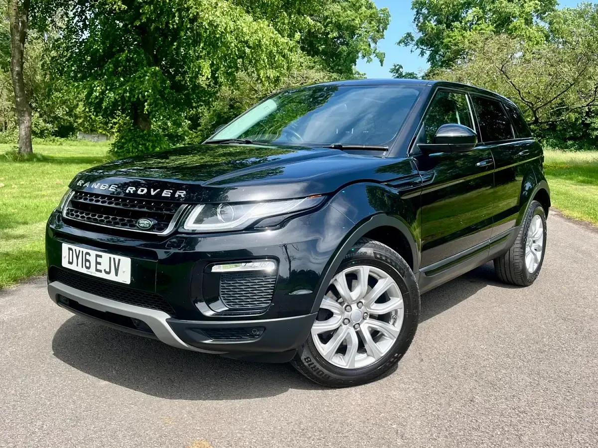 Begagnad Land Rover Range Rover evoque SE 180 HK (132 kW) 2016 Svart Kombi