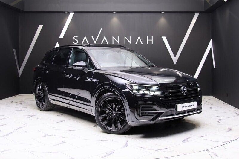 Black Used 2020 VW Touareg Black Edition SUV | £40,690 (Fair price) - Image 1/4