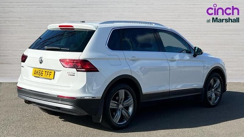 Used VW Tiguan SEL 150 HP (110 kW) 2016 White SUV