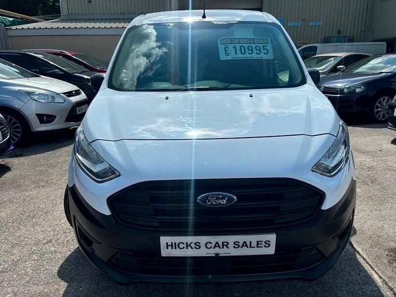Usado Ford Transit Connect 100 HP (73 kW) 2018 Branco Monovolume