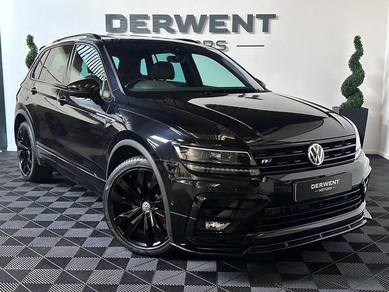 Black Used 2019 VW Tiguan R-line SUV | £22,995 (Fair price) - Image 1/4