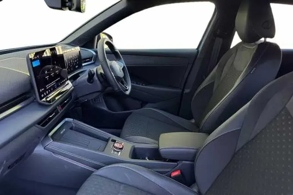 New VW T-Roc 150 HP (110 kW) 2026 SUV