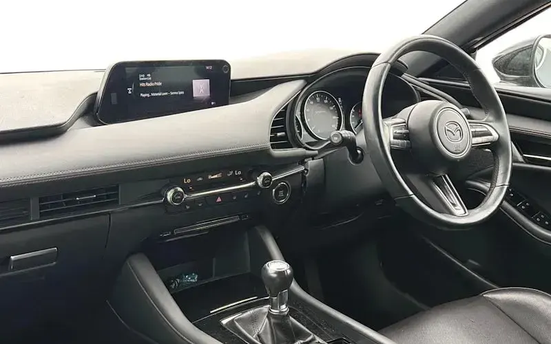 Used Mazda 3 Inclusive 122 HP (89 kW) 2021 Hatchback
