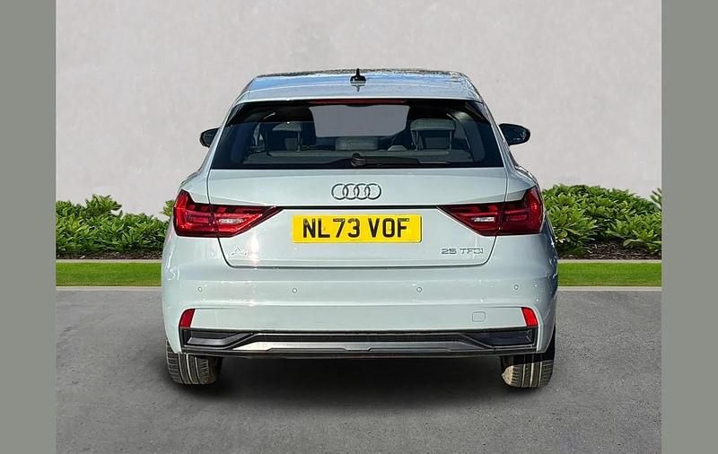 Used Audi A1 Sport 94 HP (69 kW) 2023 Grey SUV