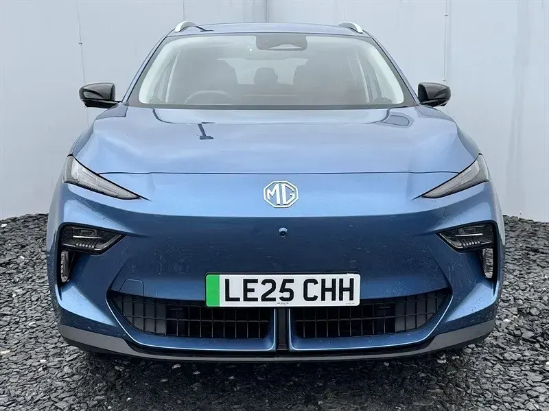 Used MG MG5 EV Trophy 63 kW (87 HP) 2025 Blue Estate