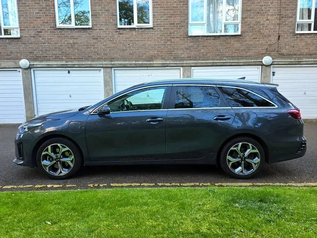 Używany Kia Ceed 2020 Szary Hatchback