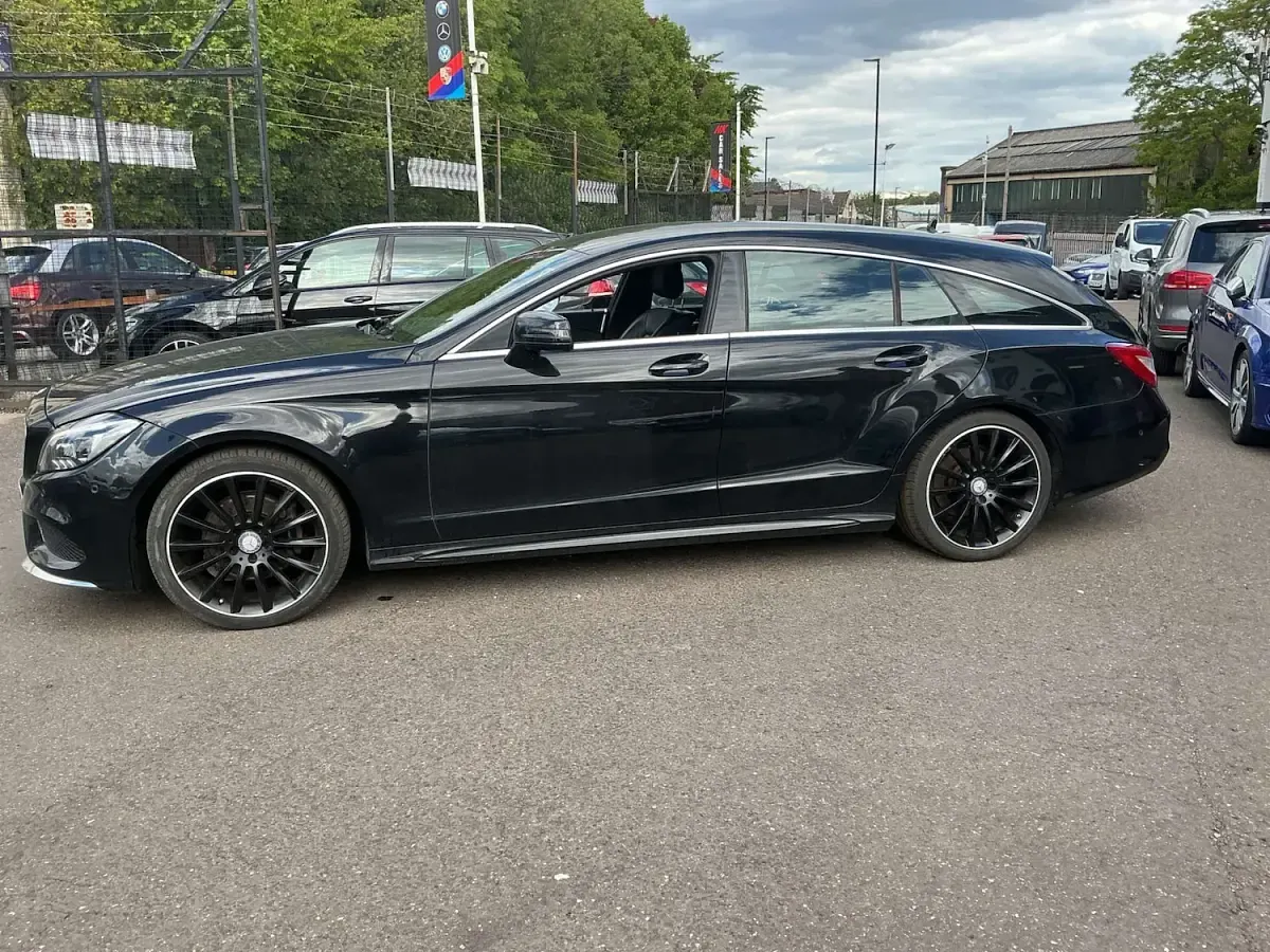 Used Mercedes CLS220 AMG line 2015 Black Estate