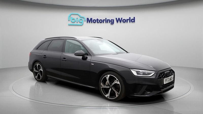 Used Audi A4 Black Edition 201 HP (147 kW) 2023 Black Estate