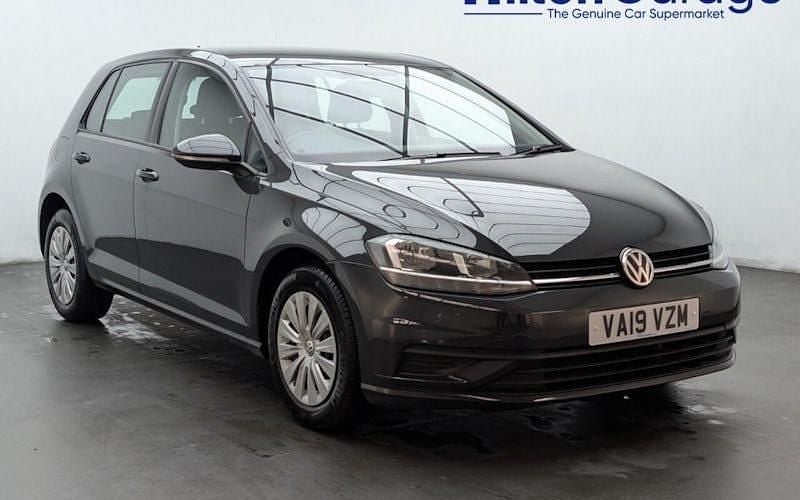 Used 2019 VW Golf VII S Hatchback | £10,350 (Fair price) - Image 1/4