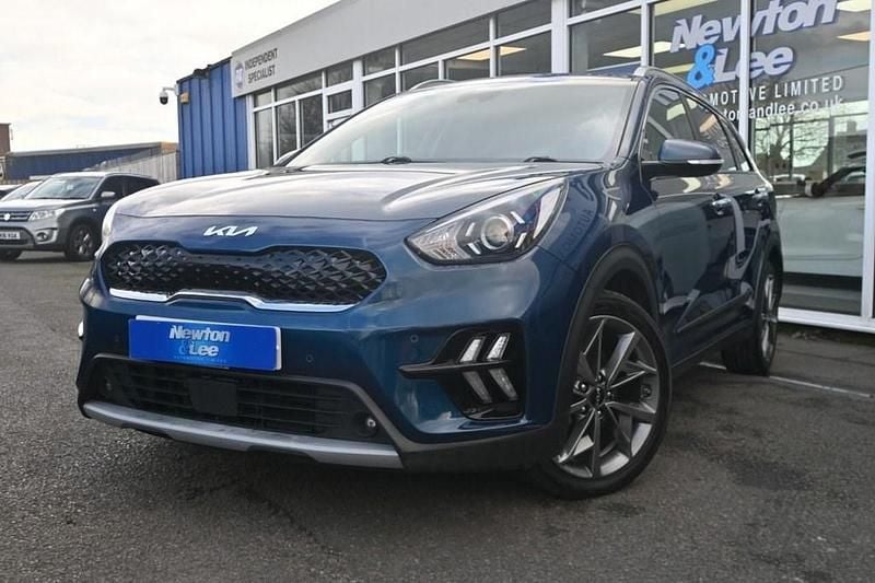 Used Kia Niro 139 HP (102 kW) 2021 Blue SUV
