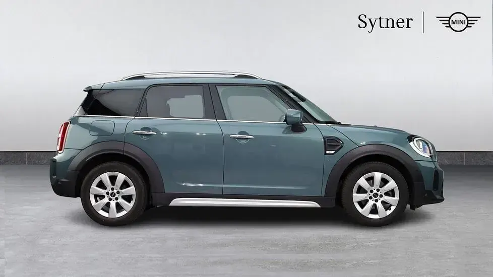 Used Mini Cooper Countryman Classic 134 HP (98 kW) 2023 Green SUV