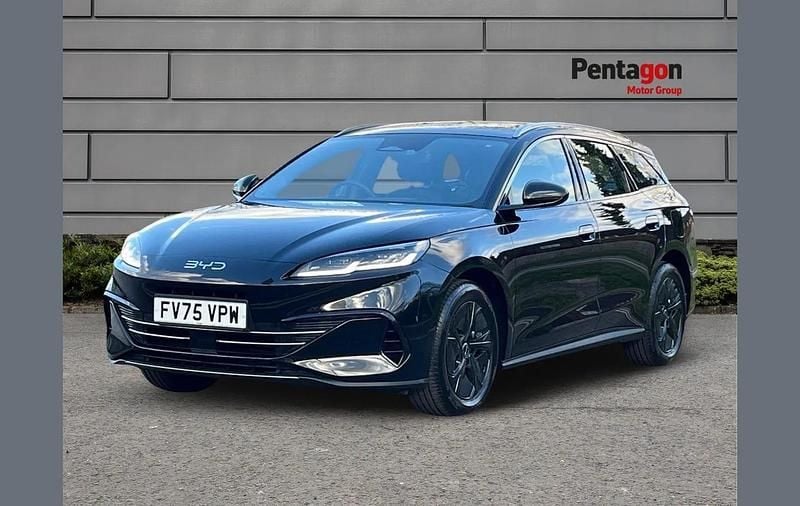 Used BYD Seal Boost 180 HP (132 kW) 2025 Black Estate