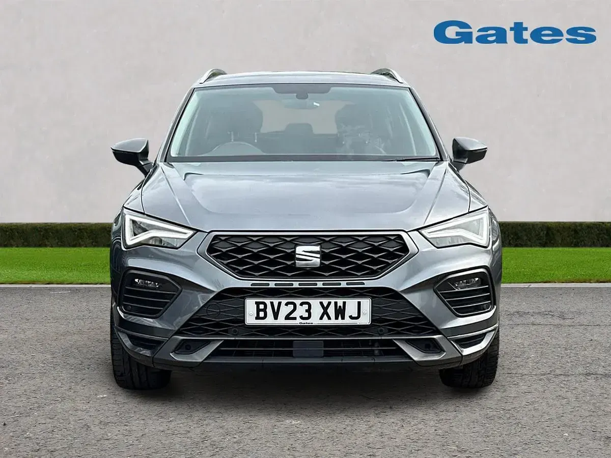 Begagnad Seat Ateca FR Sport 150 HK (110 kW) 2023 Grå SUV