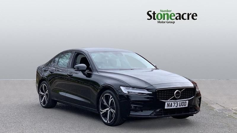 Used Volvo S60 Plus 250 HP (183 kW) 2023 Black Sedan