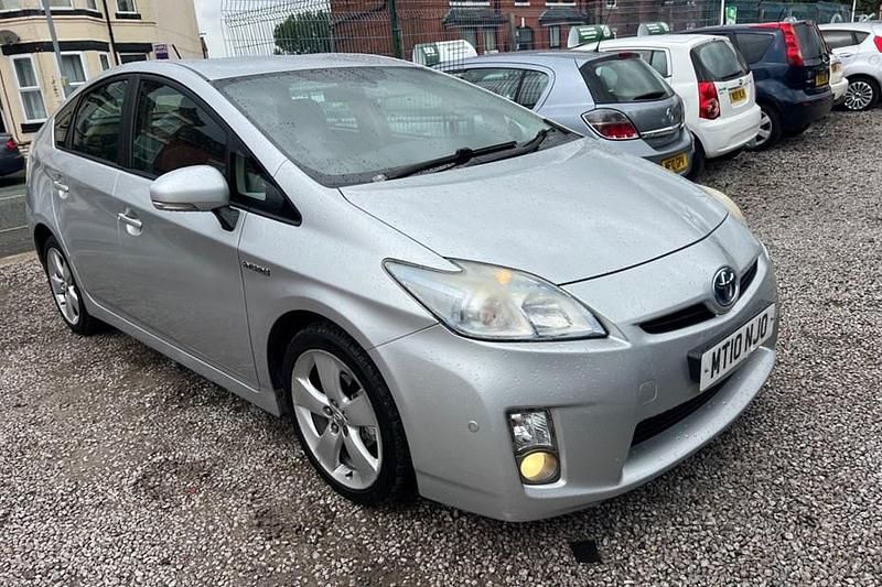 Silver Used 2010 Toyota Prius Hatchback | £3,500 (Fair price) - Image 1/1