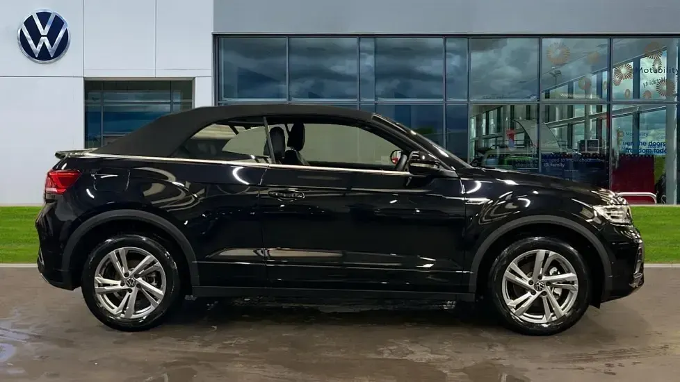 New VW T-Roc Cabriolet R-line 150 HP (110 kW) 2026 Deep black pearl black Cabriolet