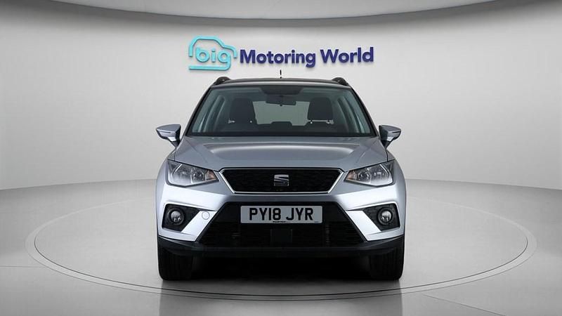 Used Seat Arona SE Technology 115 HP (84 kW) 2018 Silver SUV