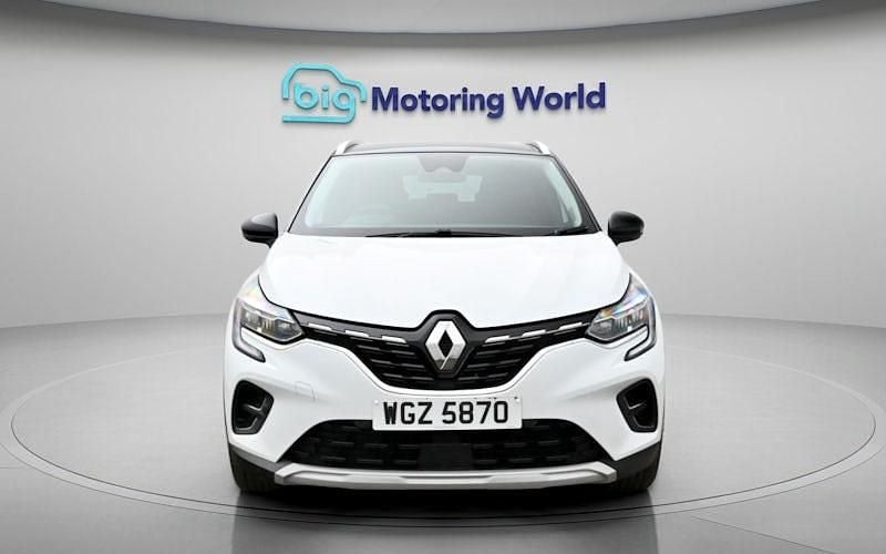 Used Renault Captur Techno 143 HP (105 kW) 2024 SUV