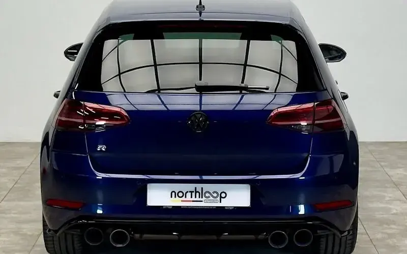 Used VW Golf VII R 300 HP (220 kW) 2019 Blue Hatchback