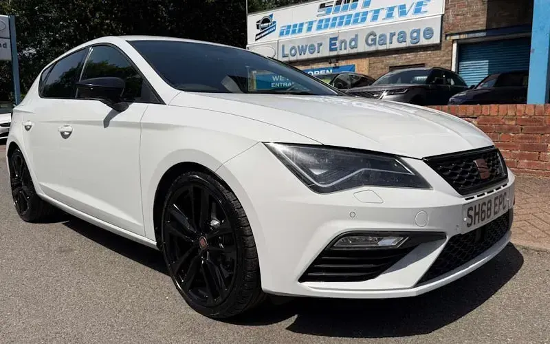 Used Seat Leon CUPRA 290 HP (213 kW) 2018 Hatchback