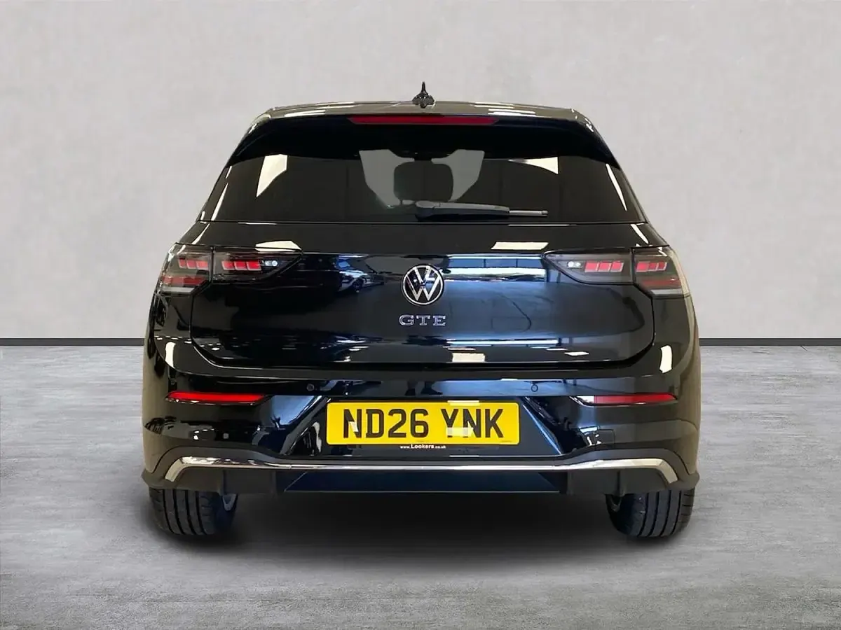 Used VW Golf VIII GTE 272 HP (200 kW) 2026 Black Hatchback