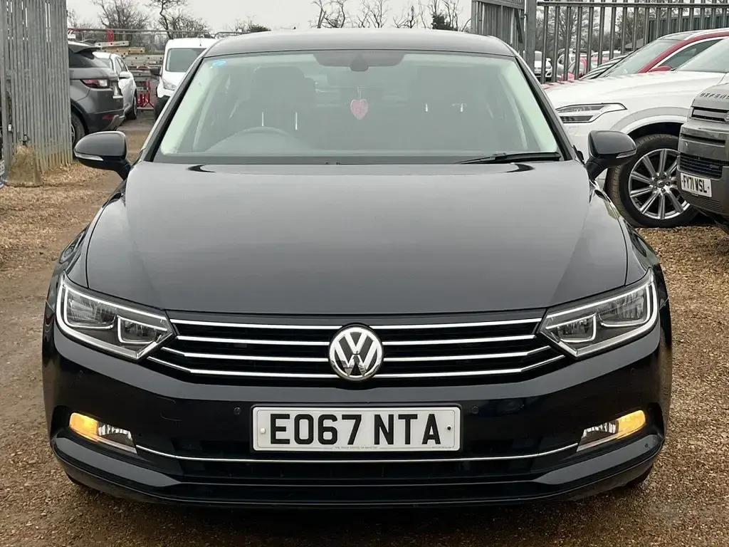 Used VW Passat Business 150 HP (110 kW) 2017 Black Sedan