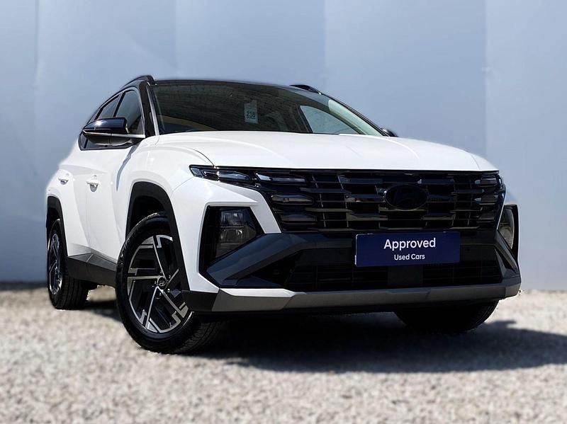 White Used 2024 Hyundai Tucson Premium SUV | £27,795 (Fair price) - Image 1/4