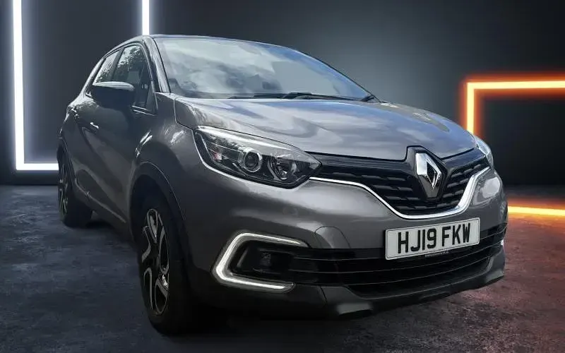 Used Renault Captur Iconic 150 HP (110 kW) 2019 SUV