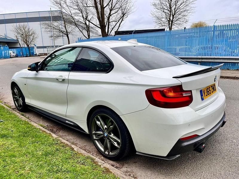 Used BMW M235 Comfort Edition 2015 White Coupe