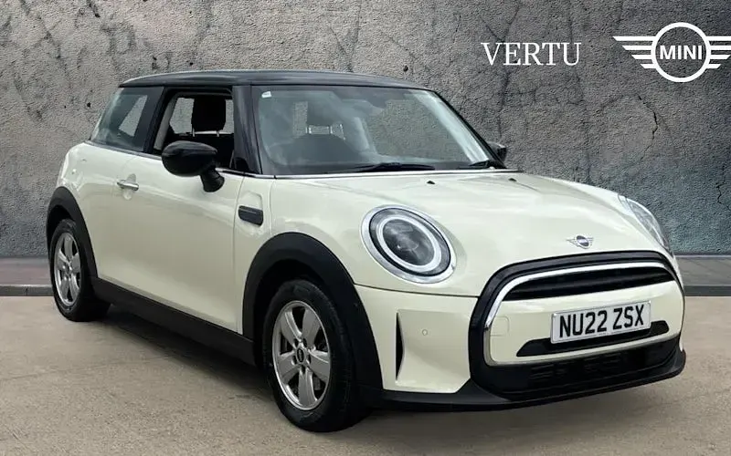 Begagnad Mini Cooper Classic 136 HK (100 kW) 2022 Halvkombi