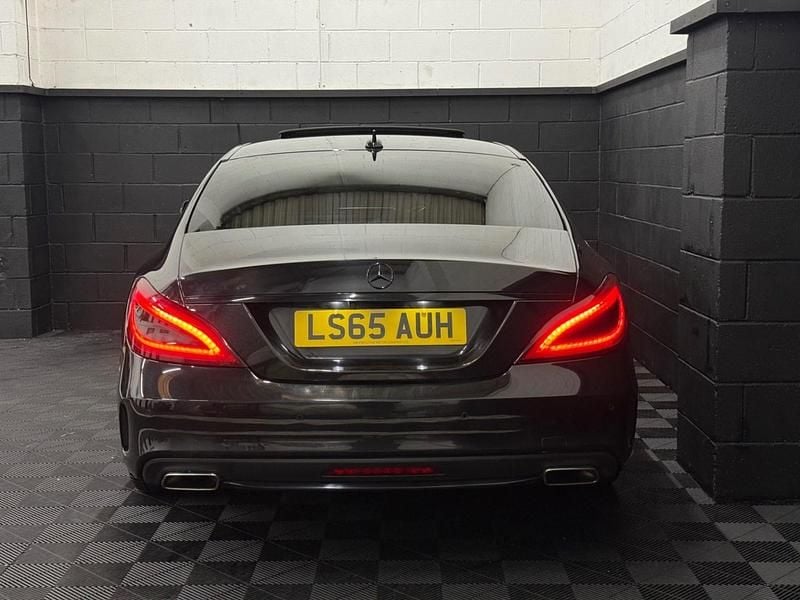 Used Mercedes CLS220 AMG Line Premium Plus 170 HP (125 kW) 2015 Black Coupe