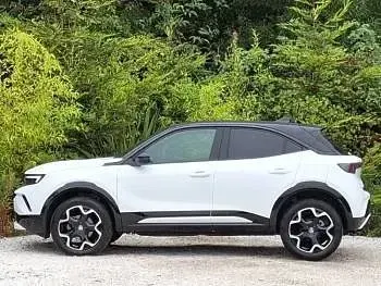 Used Vauxhall Mokka 130 HP (95 kW) 2025 White SUV