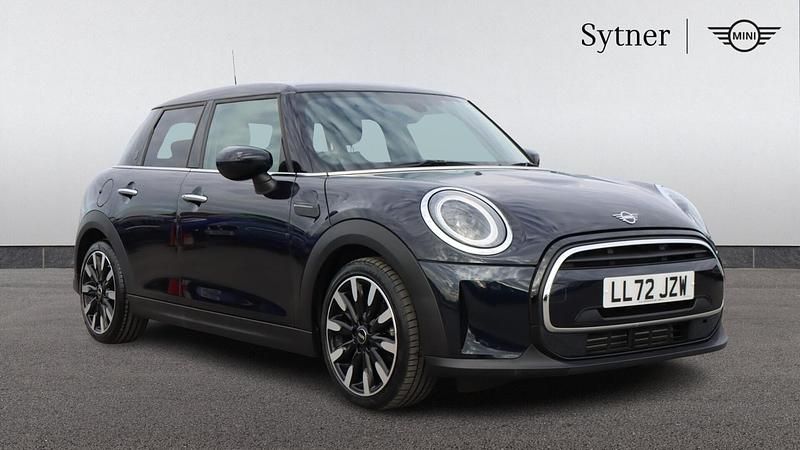 Black Used 2022 Mini Cooper Exclusive Hatchback | £21,000 (Fair price) - Image 1/4