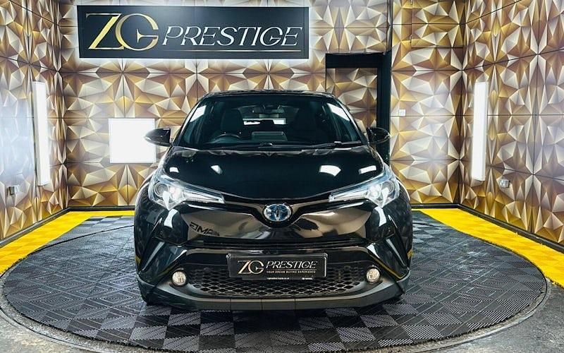 Used Toyota C-HR Design 122 HP (89 kW) 2019 Black SUV