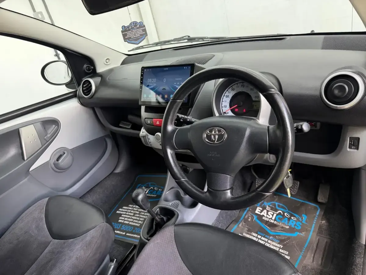 Usado Toyota Aygo Platinum 2008 Prateado Citadino
