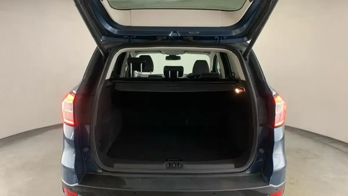 Używany Ford Kuga Titanium X 174 KM (127 kW) 2018 Niebieski SUV