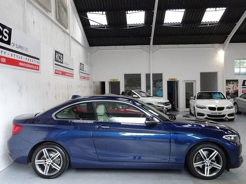 Used BMW 220 Sport Line 184 HP (135 kW) 2016 Blue Coupe