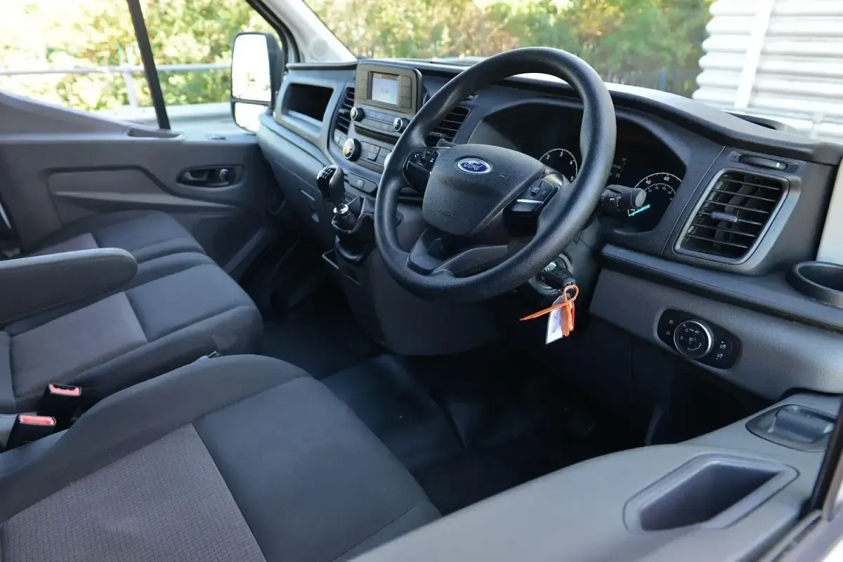 Used Ford Transit S 130 HP (95 kW) 2023 White Van