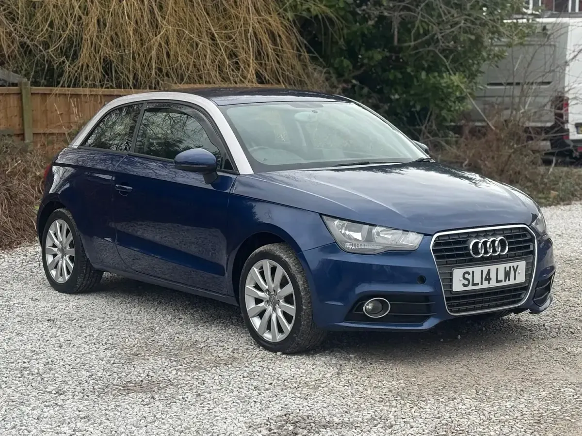Used Audi A1 Sport 103 HP (75 kW) 2014 Blue Hatchback