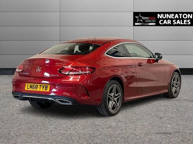 Used Mercedes C220 AMG Line Premium 194 HP (142 kW) 2018 Red Coupe