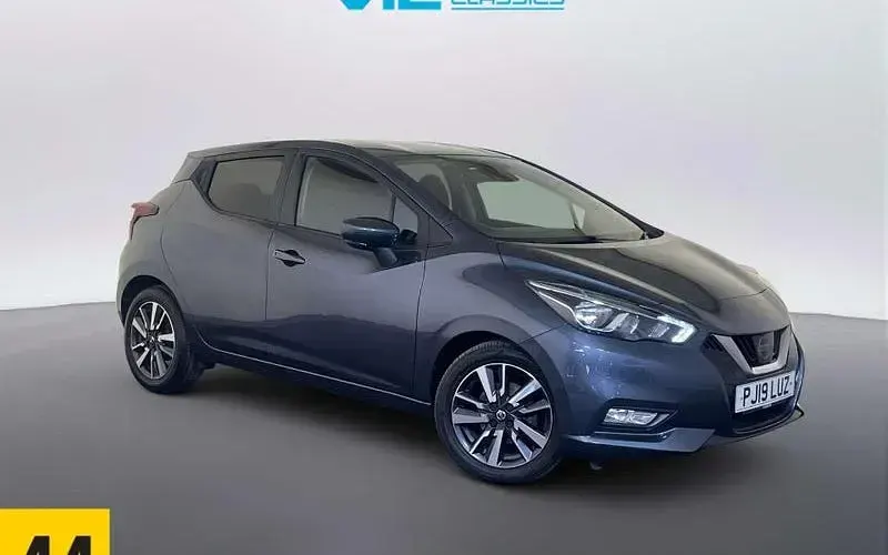 Used Nissan Micra N-Connecta 90 HP (66 kW) 2019 Hatchback