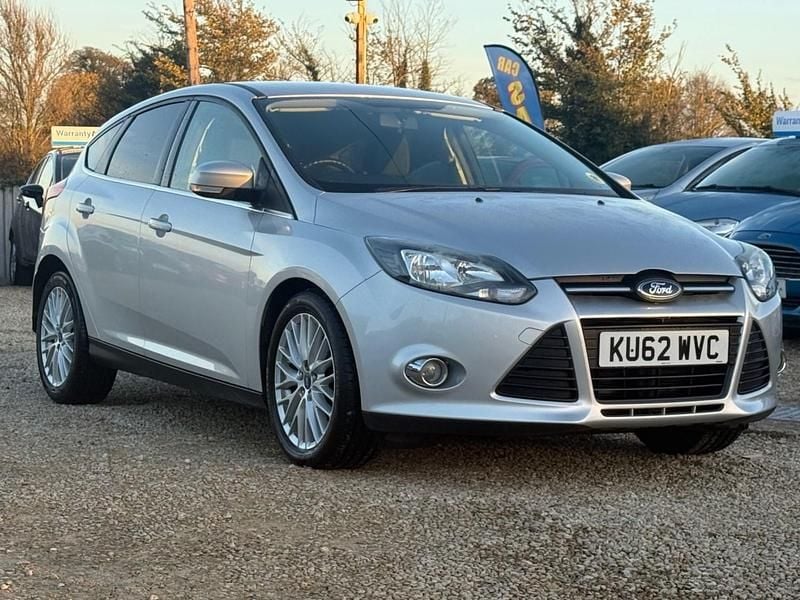 Silver Used 2012 Ford Focus Zetec Hatchback | £3,995 (Good price) - Image 1/4