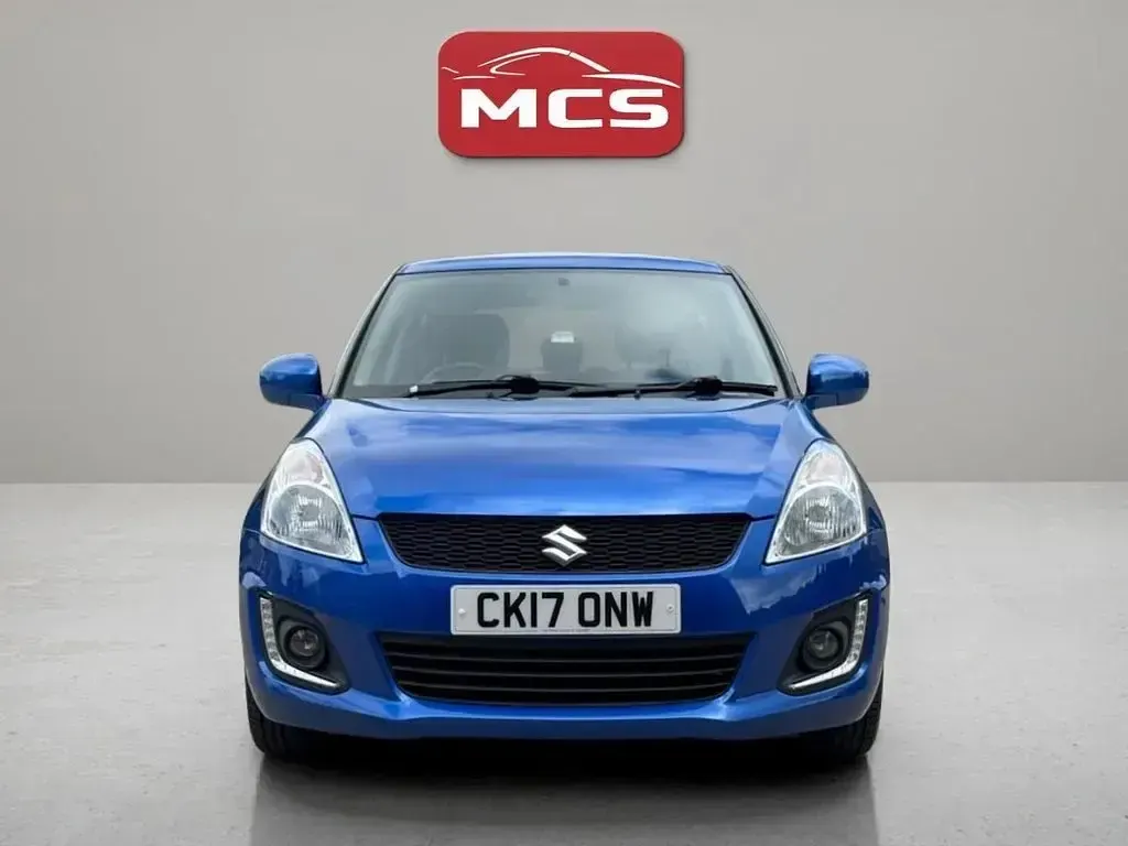 Used Suzuki Swift 92 HP (67 kW) 2017 Blue Hatchback