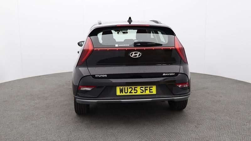 Begagnad Hyundai Bayon Advanced 100 HK (73 kW) 2025 Svart SUV
