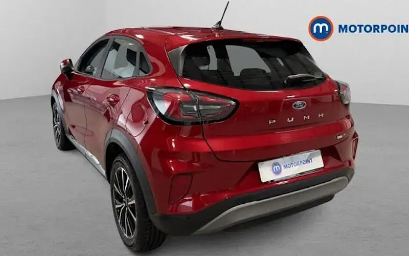 Used Ford Puma Titanium 155 HP (114 kW) 2023 Red SUV